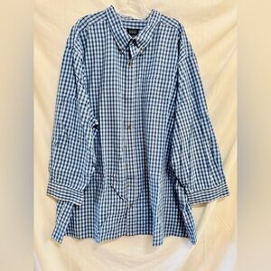 Men’s Harbor Bay Blue and White Plaid Long Sleeve Button Up Shirt, Size 5XL.
